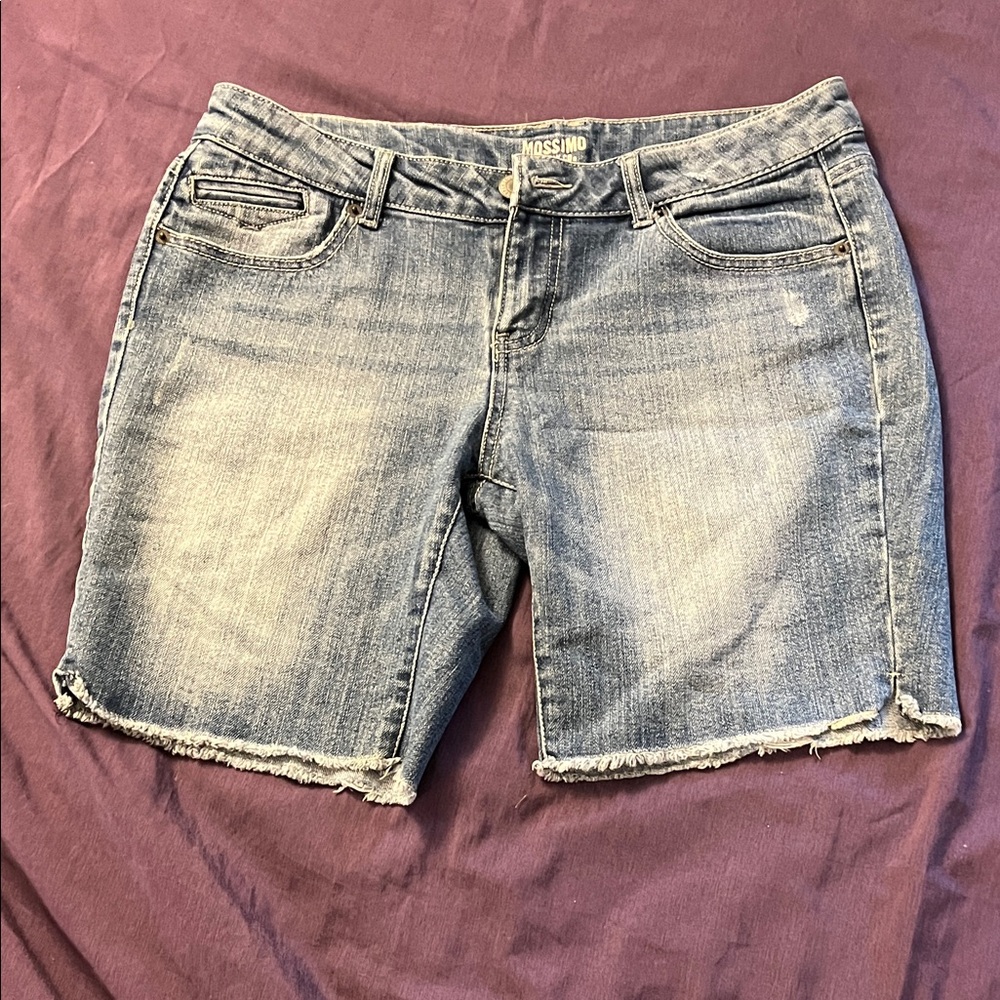 Massimo Dutti Women's Distressed Blue Denim Shorts